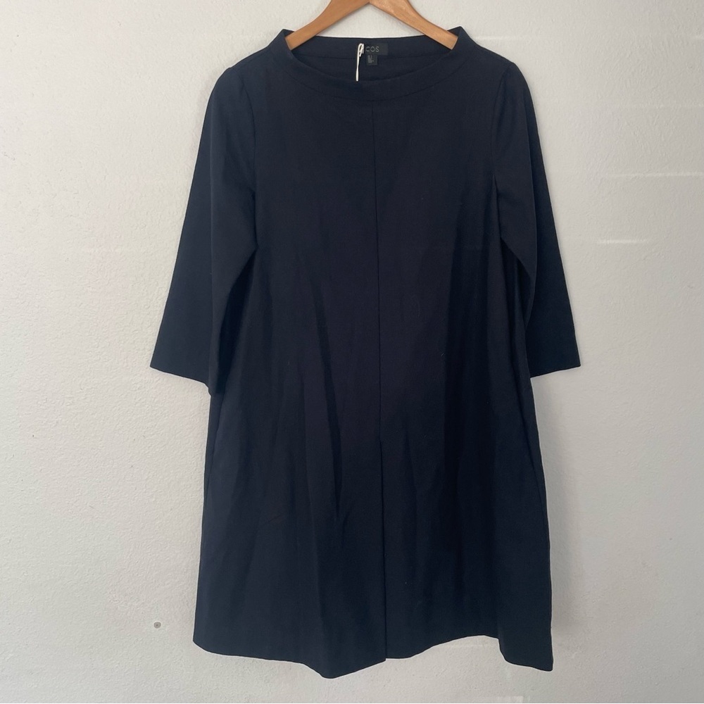 COS wool Dress with high neckline and pockets size 6 NWT